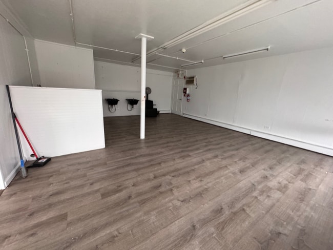 Photo - 3036 Chicago Rd