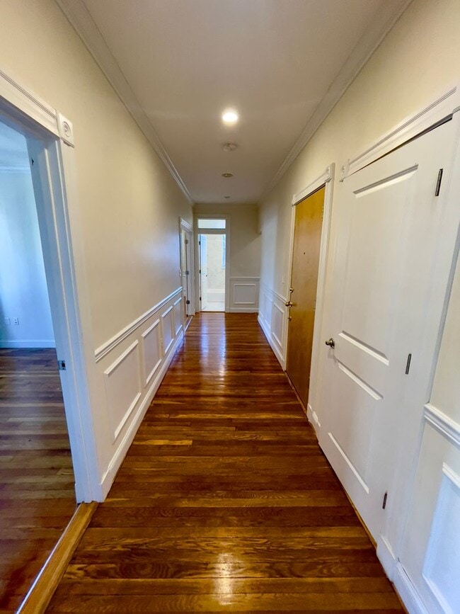 Photo - MISSION HILL 4BED $5600 ON HILLSIDE ST