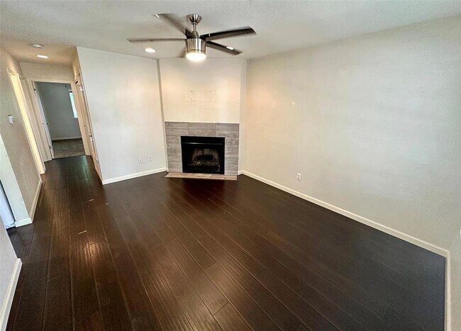 Photo - 1429 Hyridge Cir