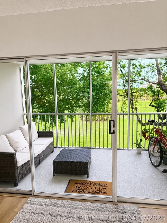 Photo - 2800 N Palm Aire Dr Unit 304