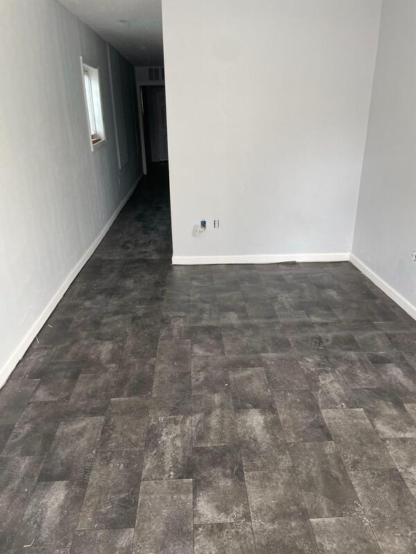 Photo - 1713 W Oak St