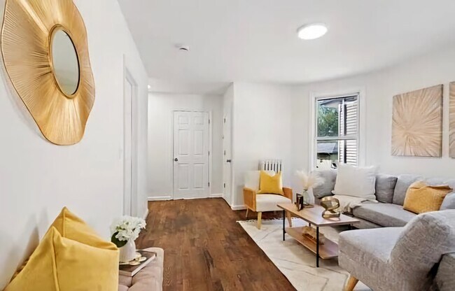 Photo - 294 N Park St Unit 2