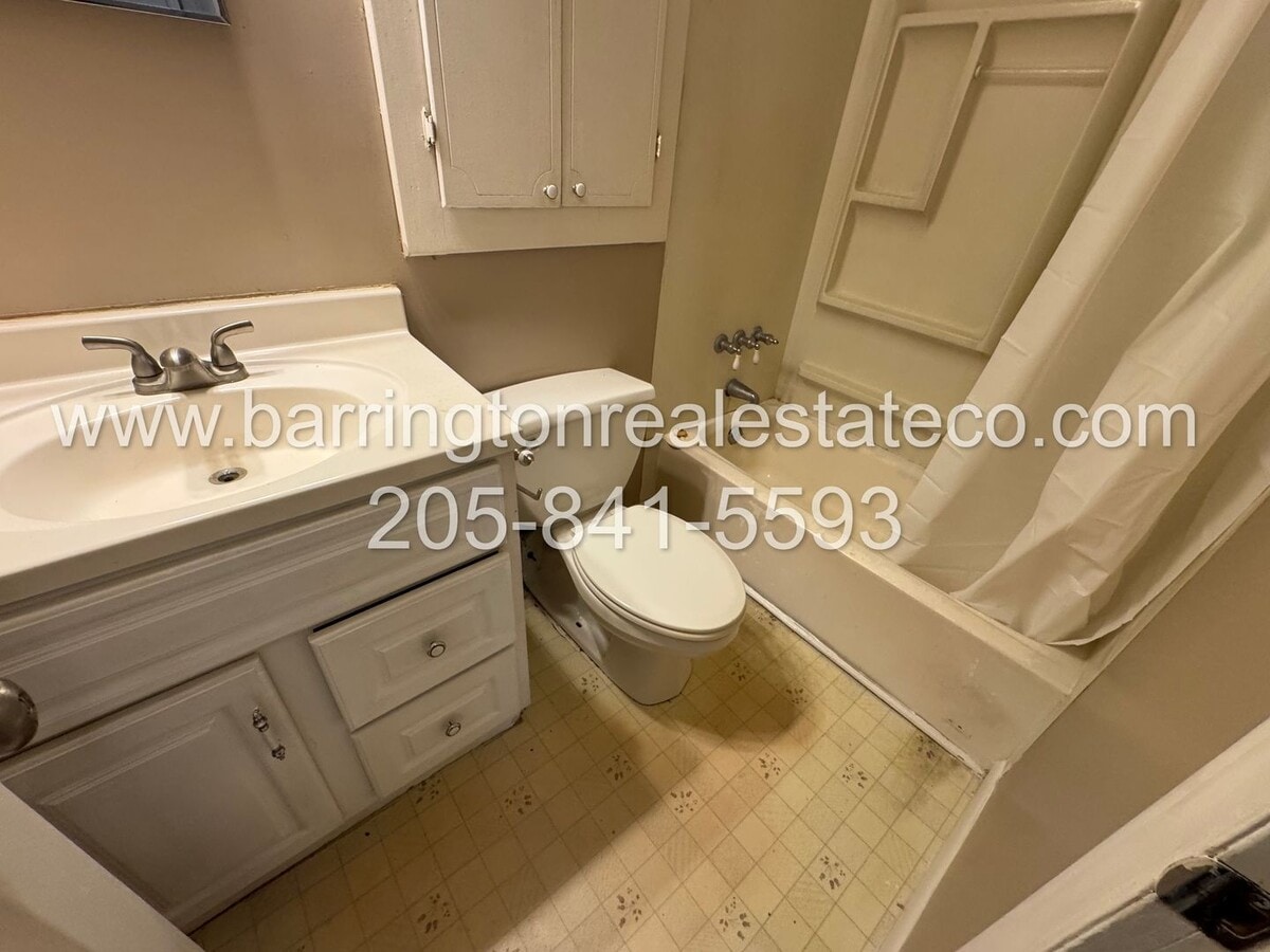 Photo - 4954 Karen Ln