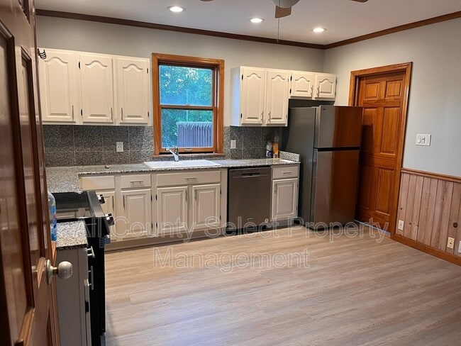 Photo - 69 Tremont St Unidad #2