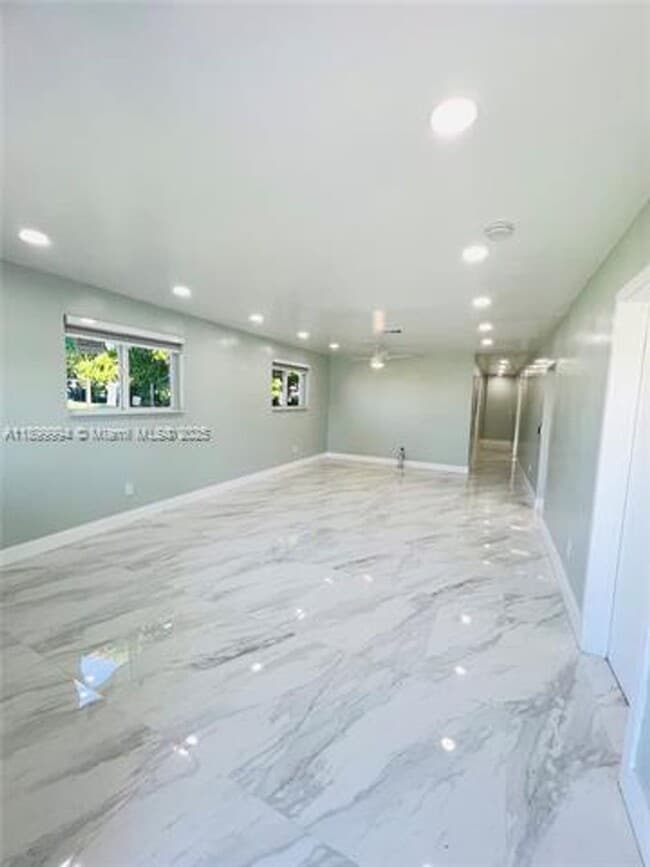 Photo - 10370 SW 174th Terrace