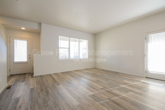 Photo - 4647 Crestone Peak St