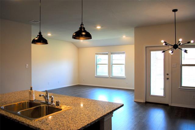 Photo - 6217 Bracken Dr