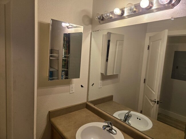 Photo - 14321 E Tennessee Ave Unit 106