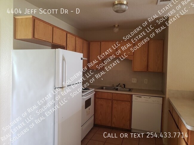 Photo - 4404 Jeff Scott Dr Unit D