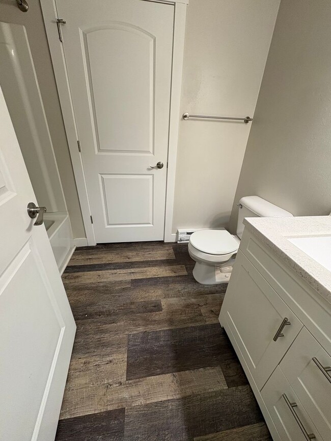 Photo - JCP - 04 -Terrace Dr Unit 1047