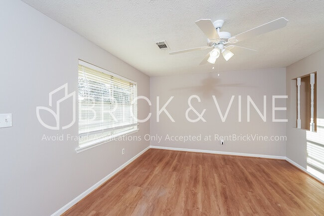 Photo - 5946 Dewey Heights Rd