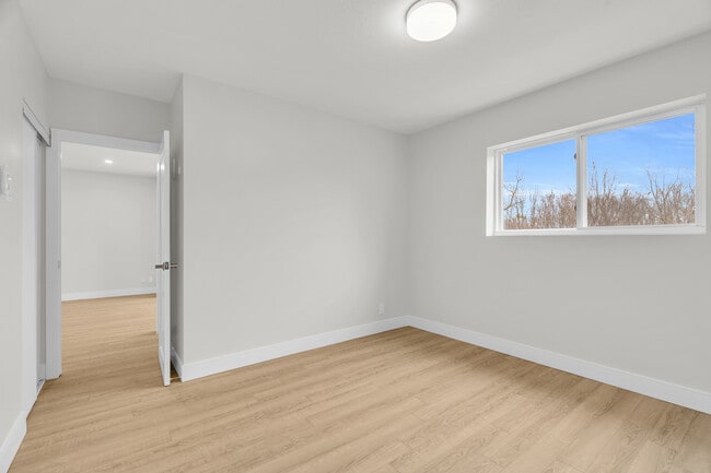 Photo - 1220 Hamilton St