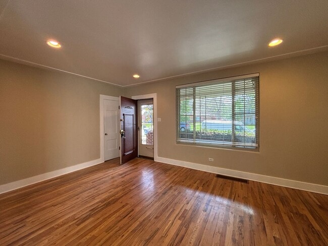Photo - Cozy 2-bedroom bungalow! Detached 2-car garage!