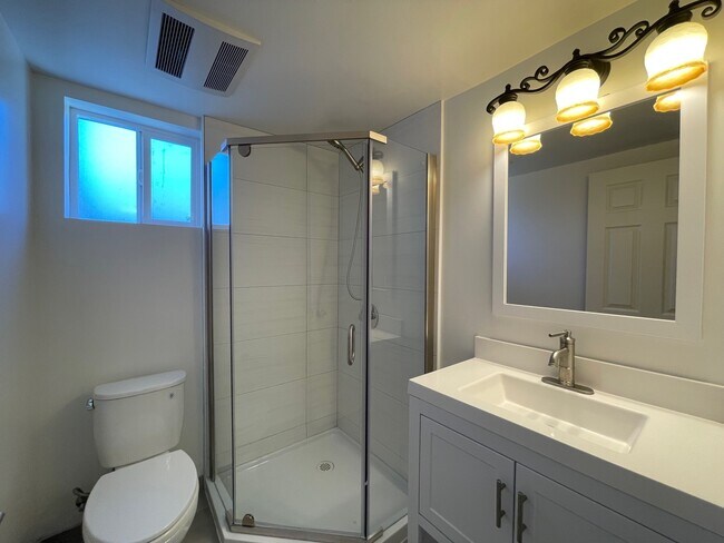 Photo - 225 Aspen Ave Unit 225A