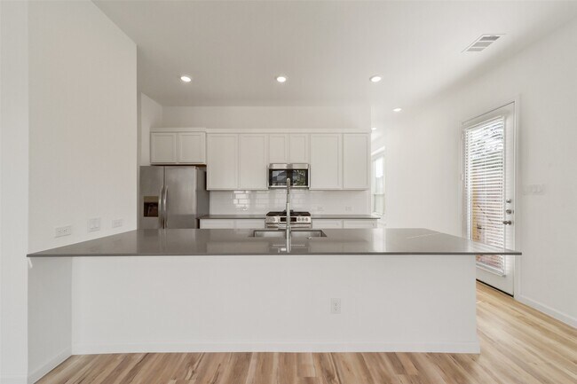 Photo - 5603 Foggy Vine Ct