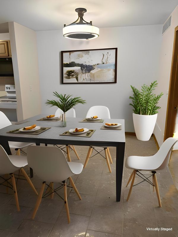 Photo - 204 Marigold Cir