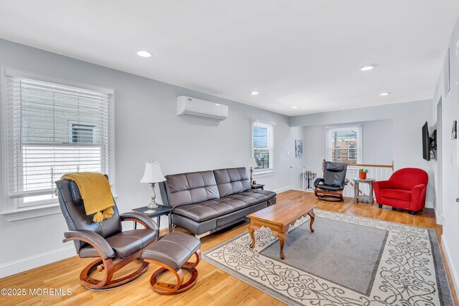 410 4th Ave