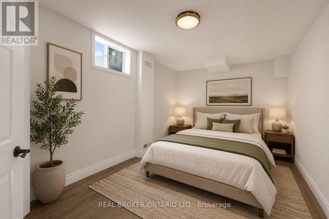 Photo - 1098 Sawgrass Crescent