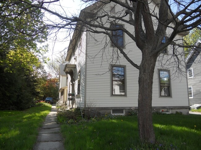 Photo - 73 Second St Unit 1
