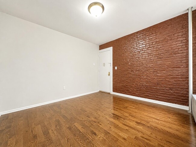 2254 5th Ave Unidad 9