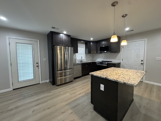 Photo - Recently Renovated Home Near Downtown Gillsville