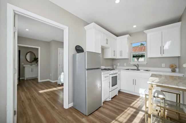 Photo - 1006 Center St Unidad 2