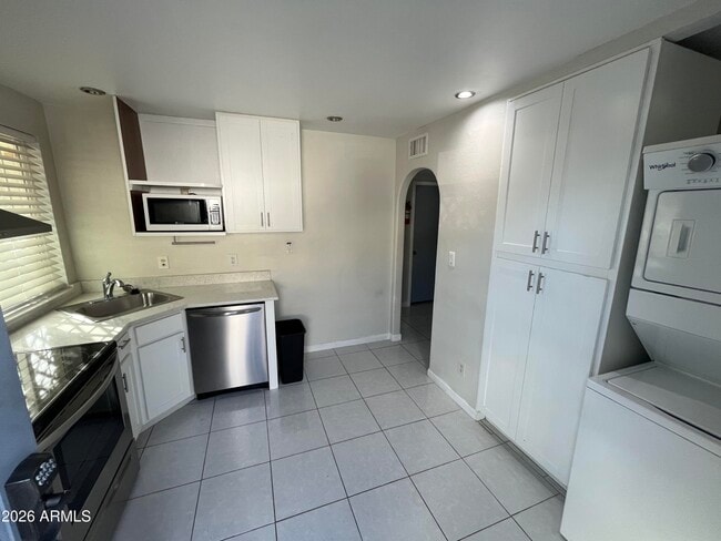 Photo - 4112 W Hearn Rd