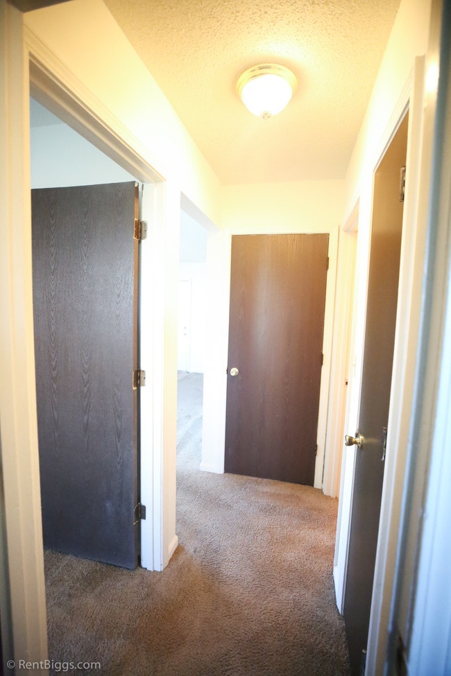 Photo - Country Brook Apartments