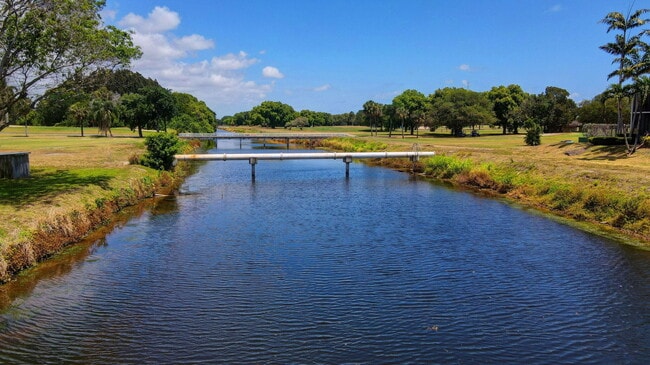 Photo - 2305 Lowson Blvd Unit A