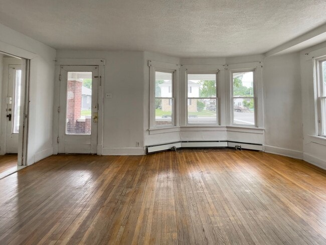 Photo - Close to Campus