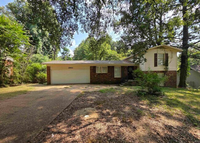 Building Photo - 2993 Laurencekirk Rd