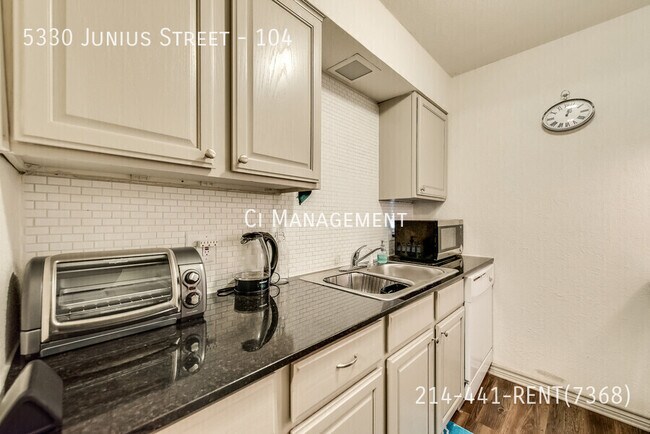 Photo - 5330 Junius St Unit 104