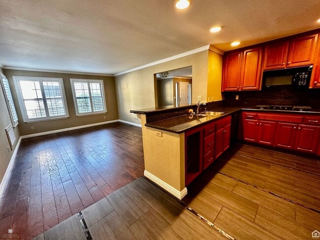 Photo - Attractive 3bd/2.5ba Townhouse in Sonoma Greens!