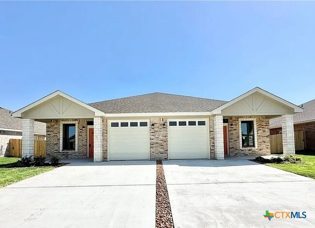 Photo - 1110 Carlsberg Dr Townhome