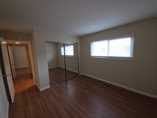 1331 Castlemont Ave Unit 2