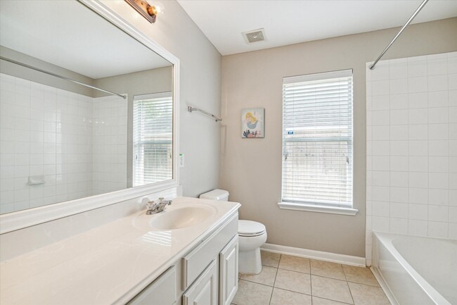 Building Photo - 18703 Summercliff Ln