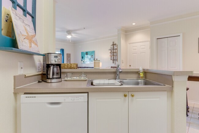 Photo - 5122 Northridge Rd Unit 108