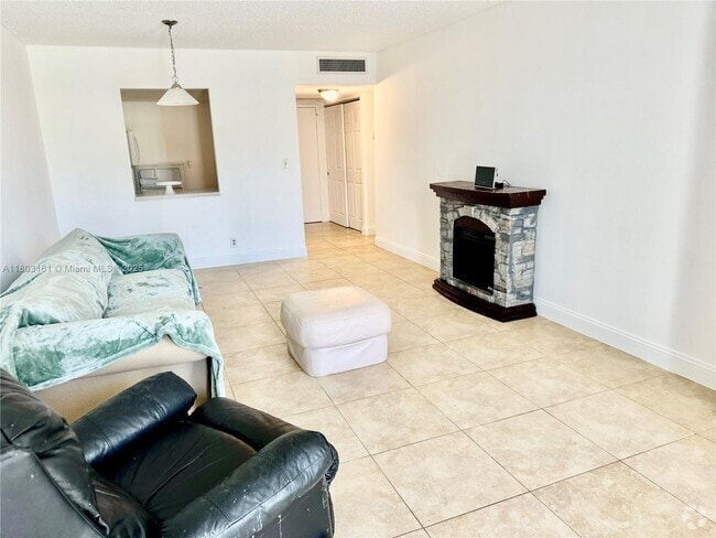 Building Photo - 801 Three Islands Boulevard Unit 417 Rental