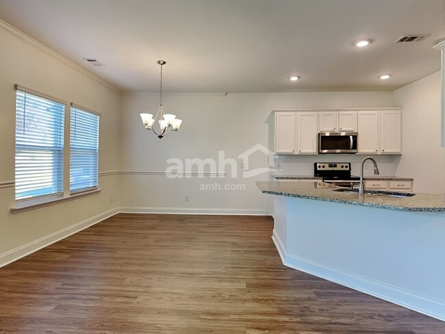 32 Birch Cir