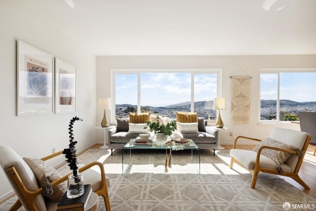 Building Photo - 134 Stanford Heights Ave