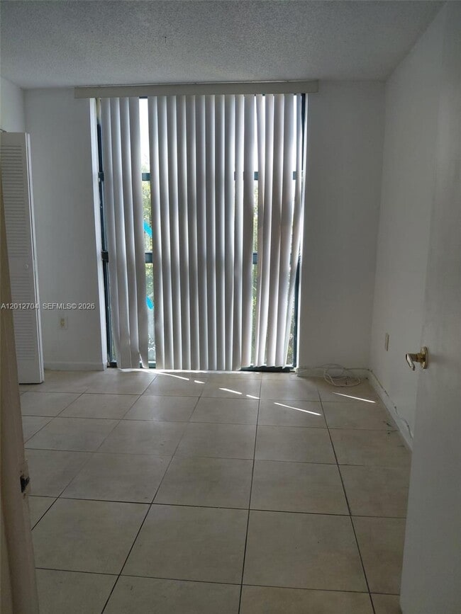 Building Photo - 11790 SW 18th St Unit 429-3