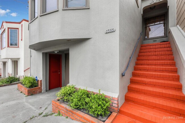 Photo - 2355 34th Ave
