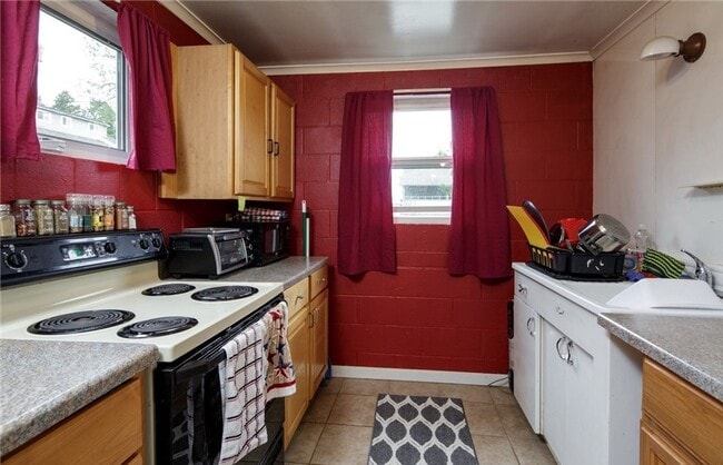 Photo - 821 Billy Frank Jr. St Unidad #101