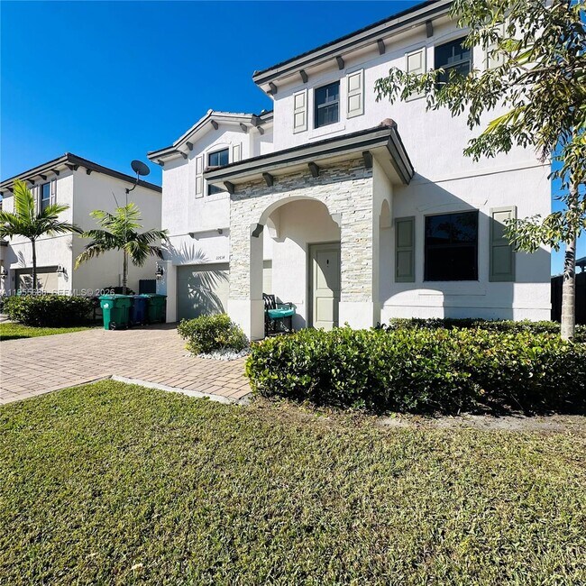 Photo - 22634 SW 131st Pl