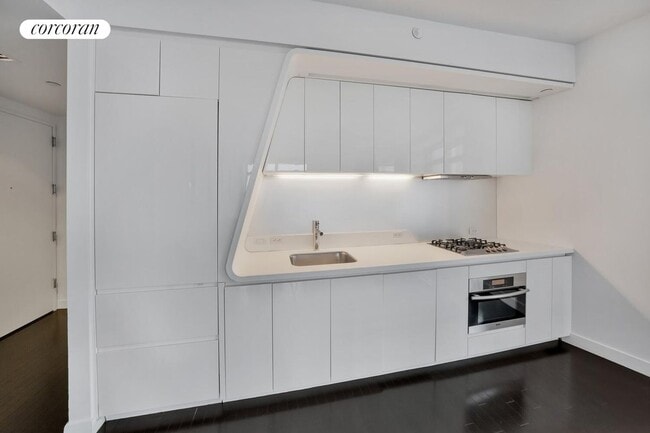 Photo - 123 Washington St