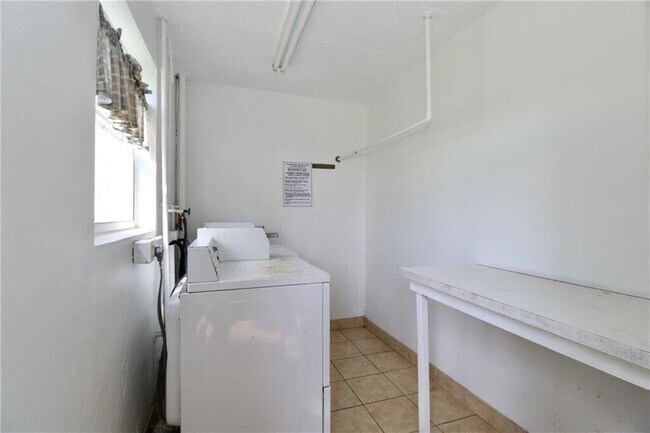 Photo - 9915 Sandalfoot Blvd Unit 408