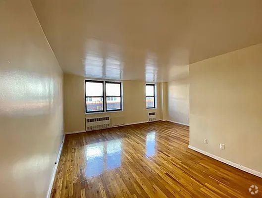 Building Photo - 0 bedroom in Bronx NY 10463 Unit 7E Rental