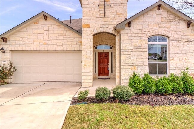 Photo - 225 Deep Creek Dr