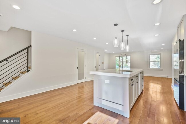 Photo - 10222 Arizona Cir