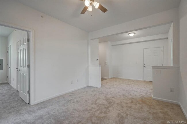 Photo - 21512 Aftonshire Dr